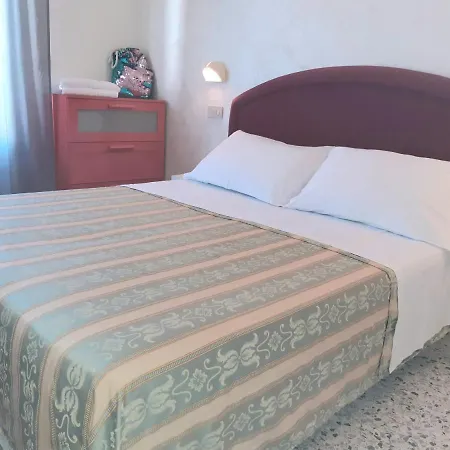 Raul Hotel