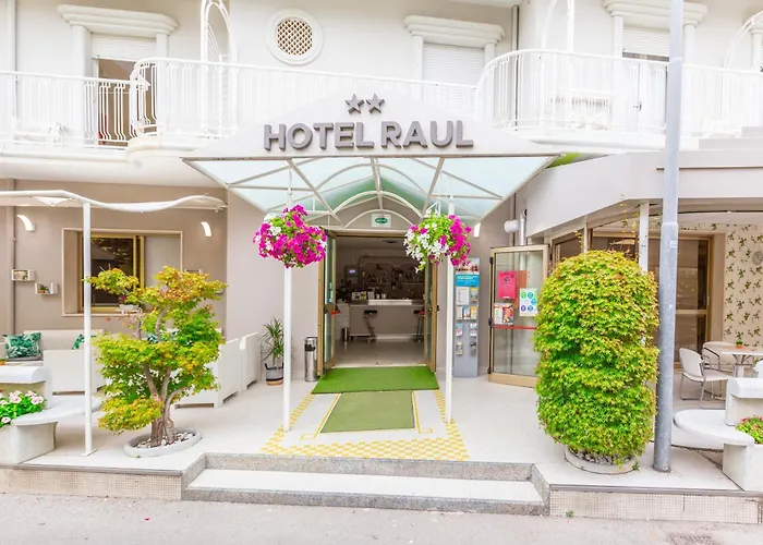 מלון Raul ריצ'יונה